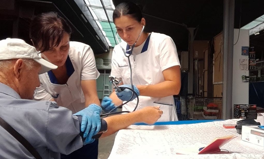 Puncte de prim ajutor, organizate de Primăria Municipiului Focșani, valabile în zilele caniculare!
