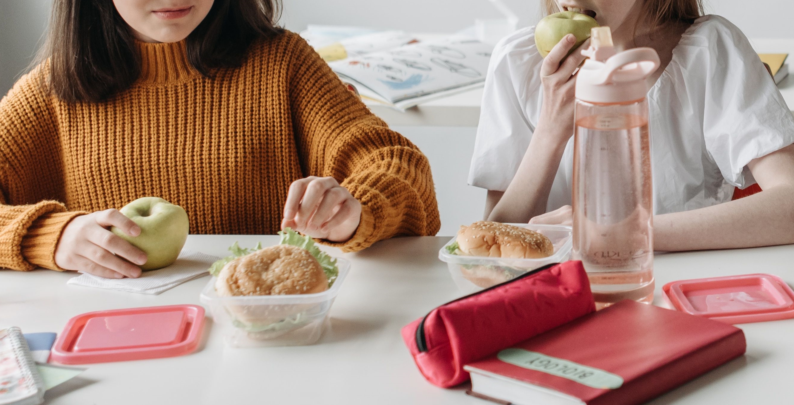 Peste 10,8 milioane lei pentru alimentația elevilor din Vrancea în anul școlar 2026-2027